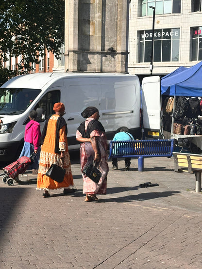 Live Like a Local Tour. East London. Spitalfields and Brick Lane Markets