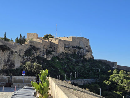 Alicante Vermut Breakfast. Like a Local Lunch. Castle Tour.